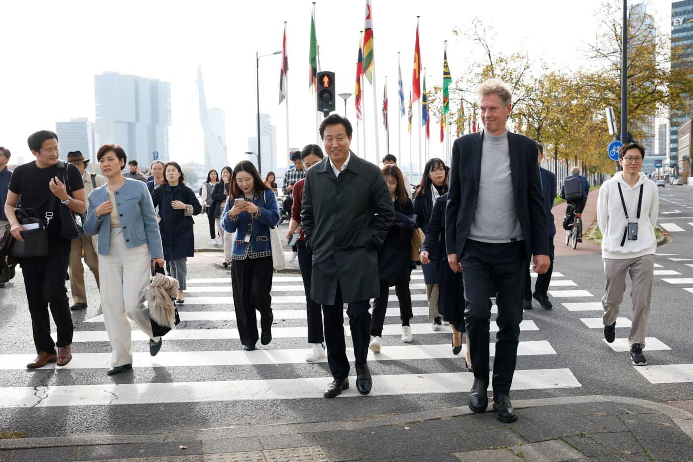 //www.kcap.eu/media/uploads/Seoul Mayor Visit_Oct2022_(c)Bas Czerwinski_HR_(1).jpg